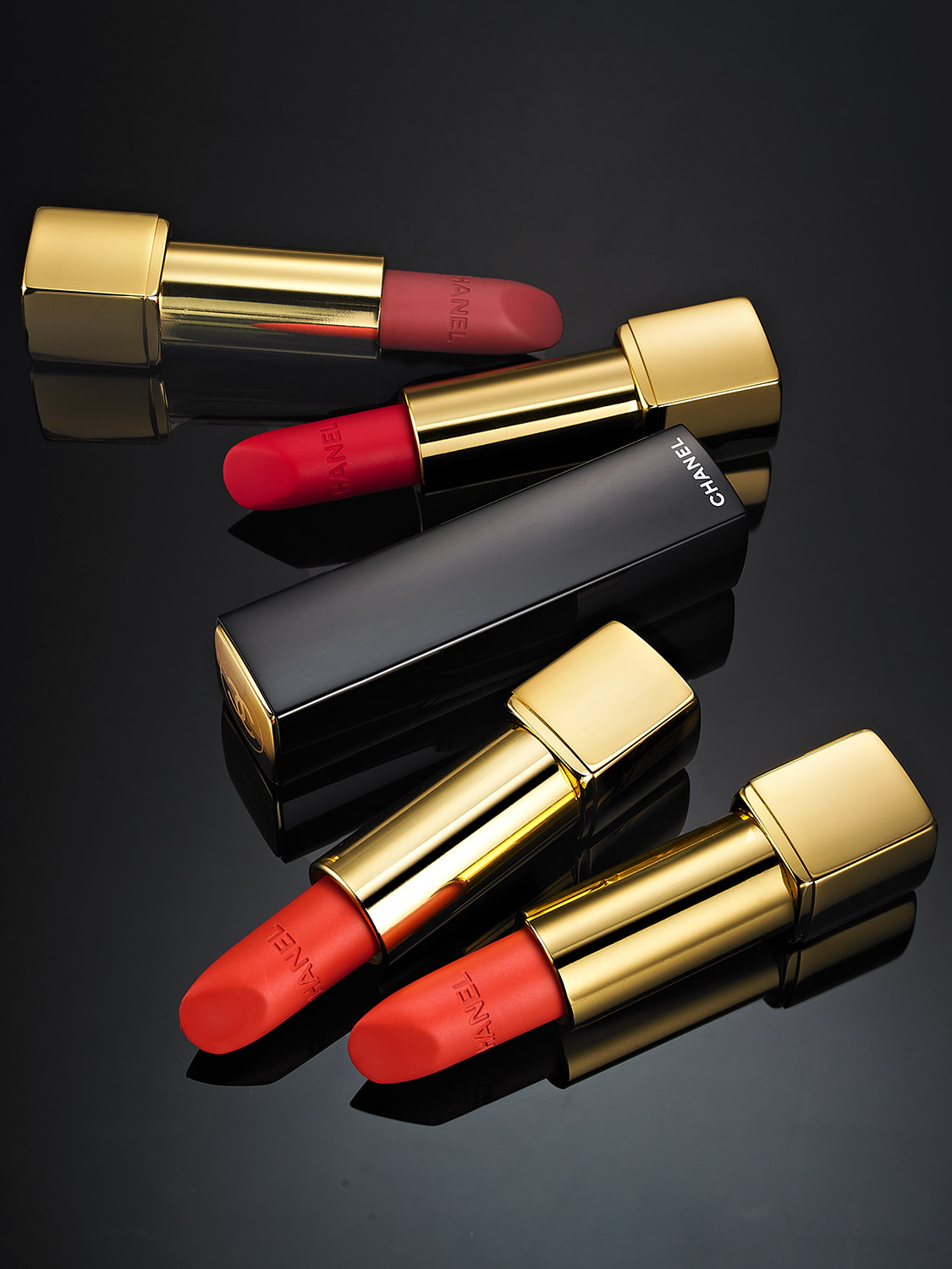 Chanel red lipstick luxury cosmetics beauty product photography for advertising. Jason Guffy Photography.